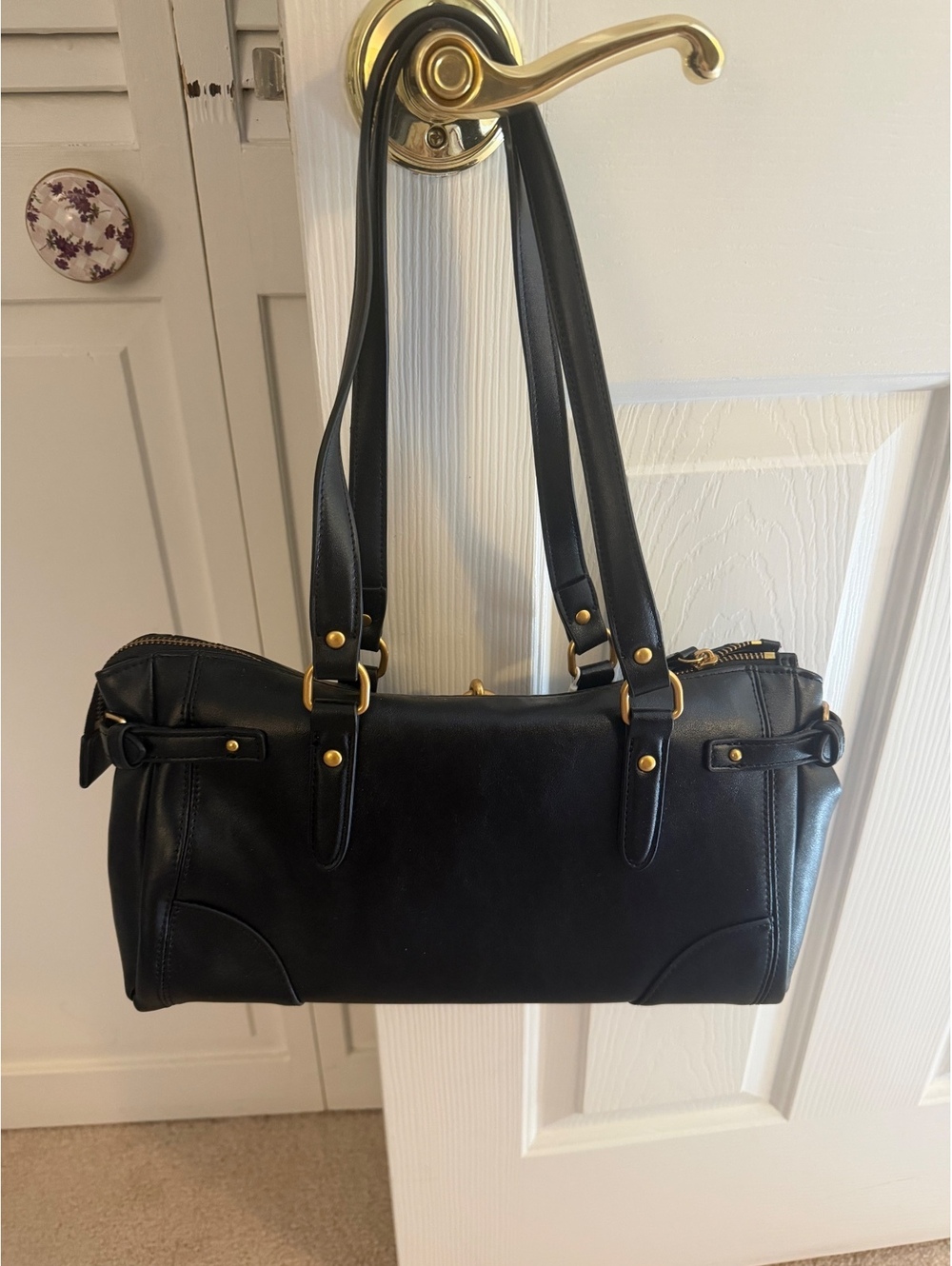 JW PEI Yvette Elongated Tote Bag Vegan Leather Black with Gold Hardware - Picture 4 of 5